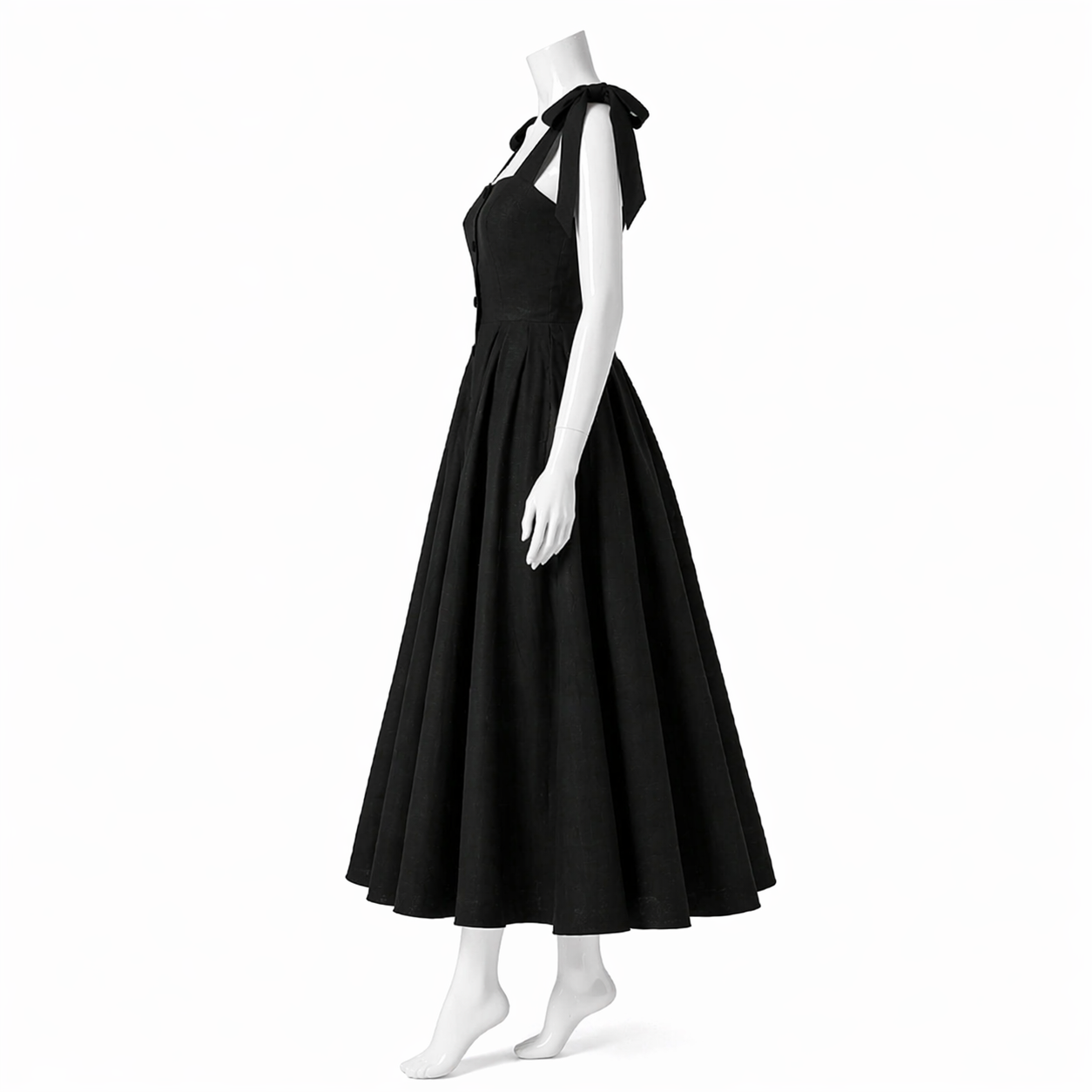 Noir Étoile Bowline Gown